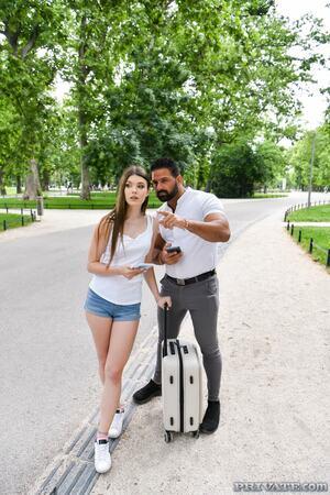 Original 1067 px/ 1600 px