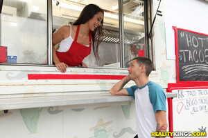 Original 1903 px/ 1269 px