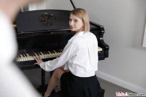 Original 3000 px/ 2000 px