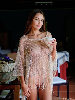 Original 3243 px/ 4324 px