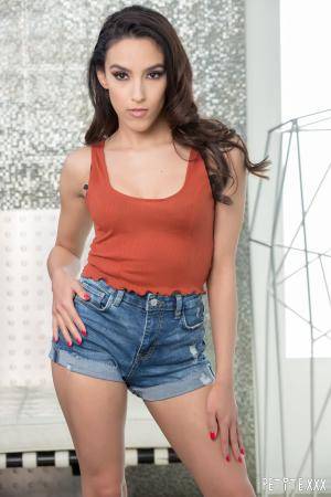 Original 3840 px/ 5760 px