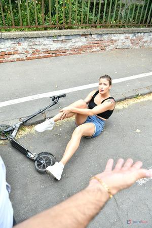 Original 1728 px/ 2592 px