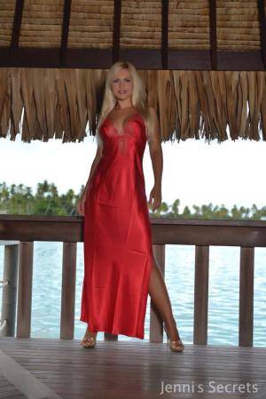 Original 683 px/ 1023 px