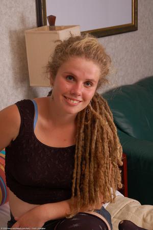 Original 1021 px/ 1536 px