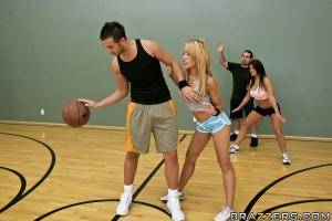 Original 900 px/ 600 px