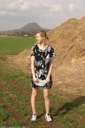 Original 682 px/ 1024 px