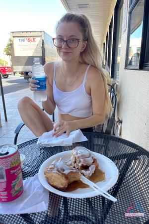 Original 2000 px/ 3000 px