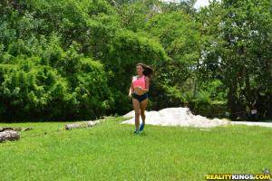 Original 3840 px/ 2564 px