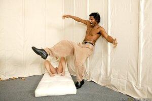 Original 1300 px/ 865 px