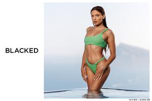 Original 3000 px/ 2000 px