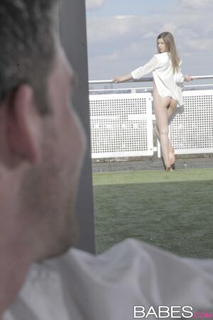 Original 832 px/ 1248 px