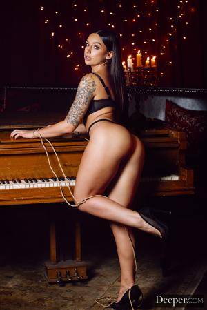 Original 2000 px/ 3000 px