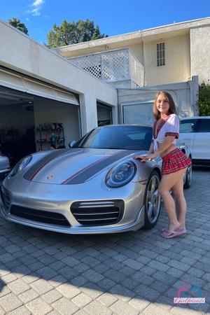 #ATKGirlfriends - Mira Monroe