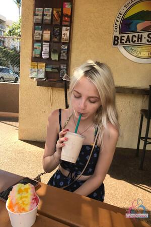 Original 2000 px/ 3000 px