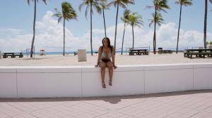 Original 1278 px/ 719 px