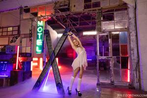 Original 4000 px/ 2668 px