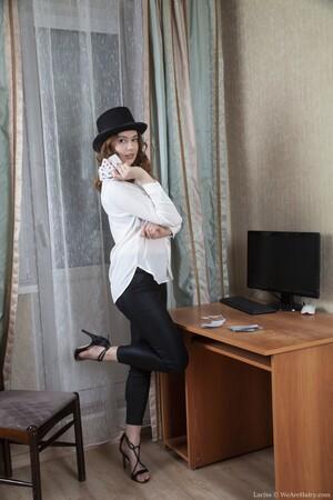 Original 2000 px/ 3000 px