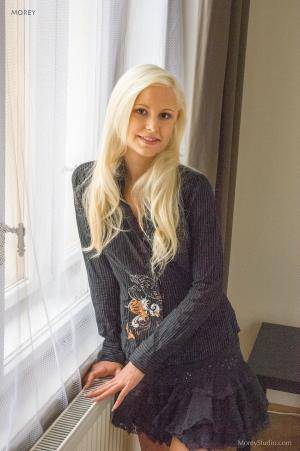 Original 851 px/ 1280 px