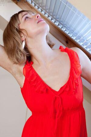 Original 854 px/ 1280 px