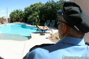 Original 900 px/ 600 px