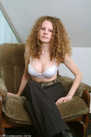 Original 682 px/ 1024 px