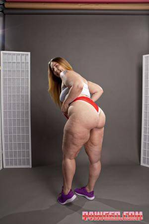 Original 1066 px/ 1600 px