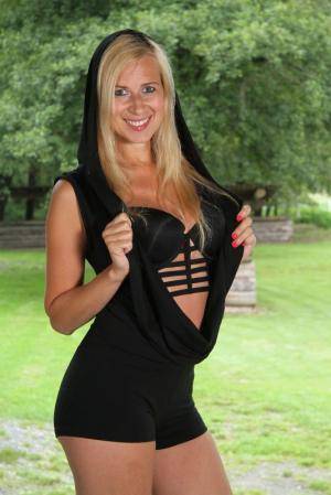 Original 534 px/ 800 px