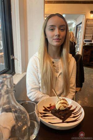 Original 2000 px/ 3000 px