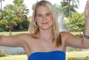 Original 3840 px/ 2568 px