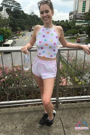 Original 2000 px/ 3000 px