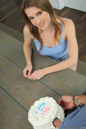 Original 3840 px/ 5760 px