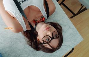 Original 1704 px/ 1104 px