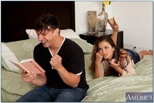 Original 850 px/ 571 px