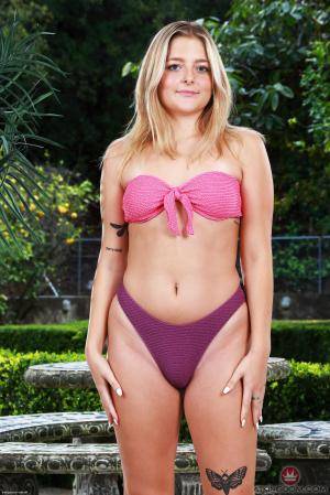 Original 2001 px/ 3000 px