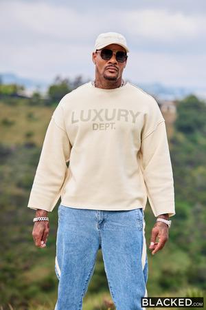 Original 2000 px/ 2999 px