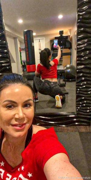 Original 806 px/ 1600 px