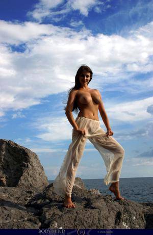 Original 1200 px/ 1847 px