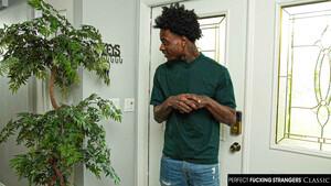 Original 2500 px/ 1406 px