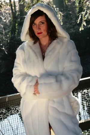 #BustyBrits Jenny Badeau