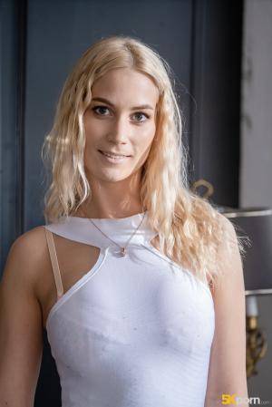 Original 2599 px/ 3896 px