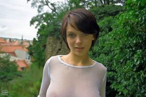 Original 2250 px/ 1500 px