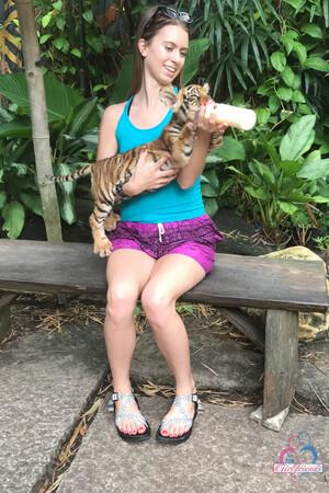 Original 2000 px/ 3000 px