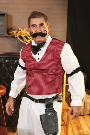 Original 1280 px/ 1920 px