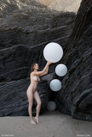 Original 2667 px/ 4000 px