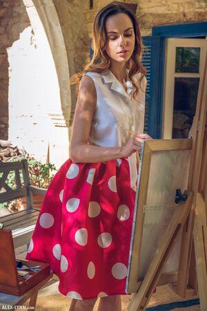 #AlexLynn Nasita Artist