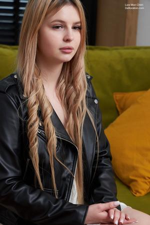 Original 2000 px/ 3000 px