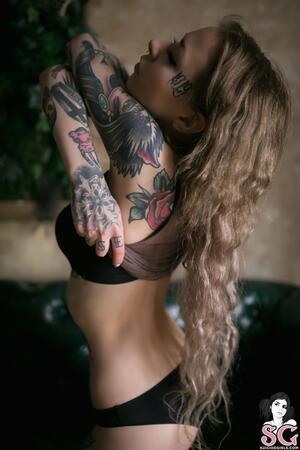 Original 2667 px/ 4000 px