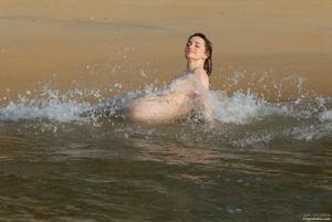 Original 4000 px/ 2678 px