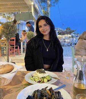 Original 1227 px/ 1414 px