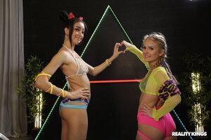 Original 3000 px/ 2000 px